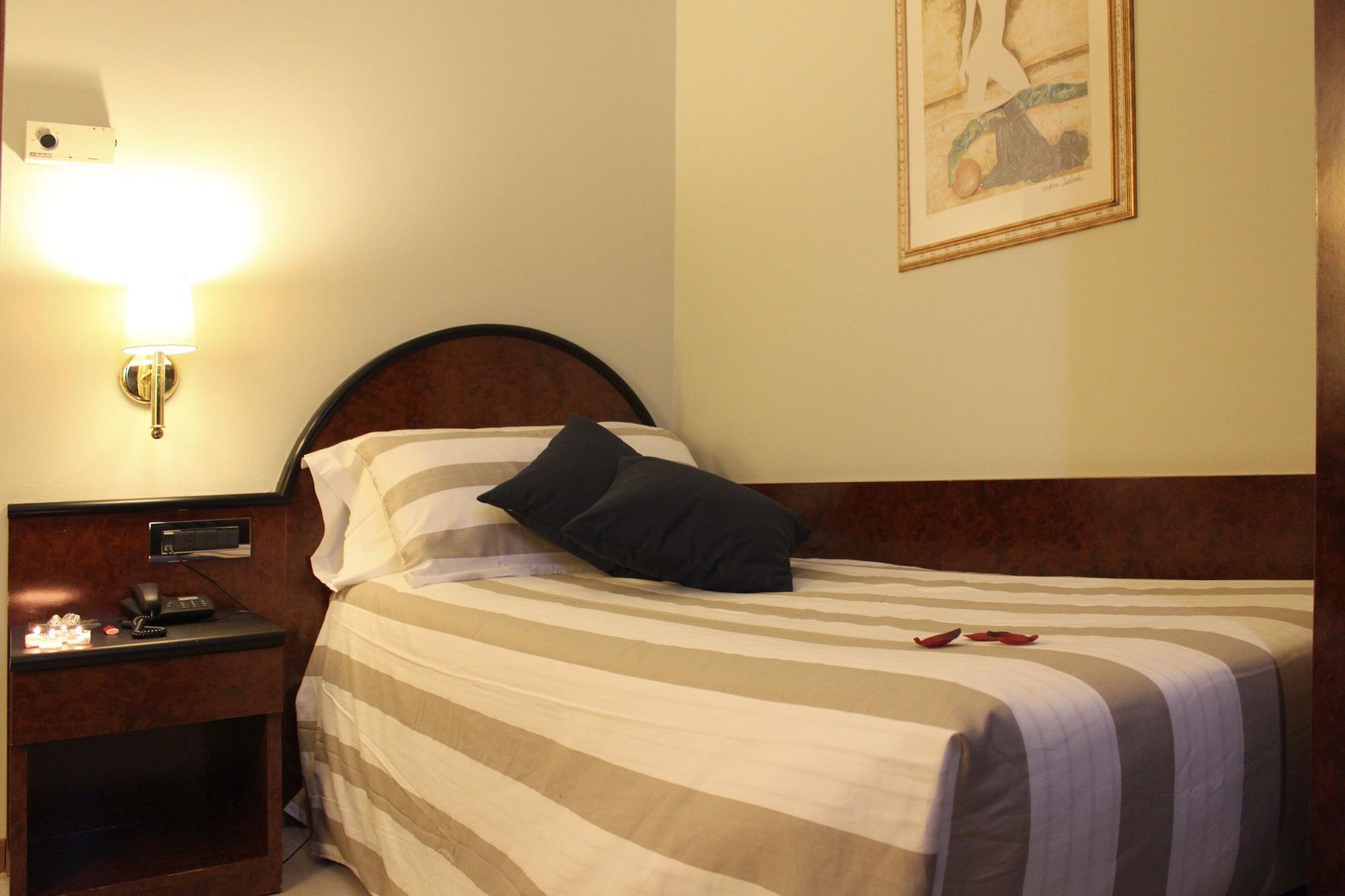 Touring Hotel