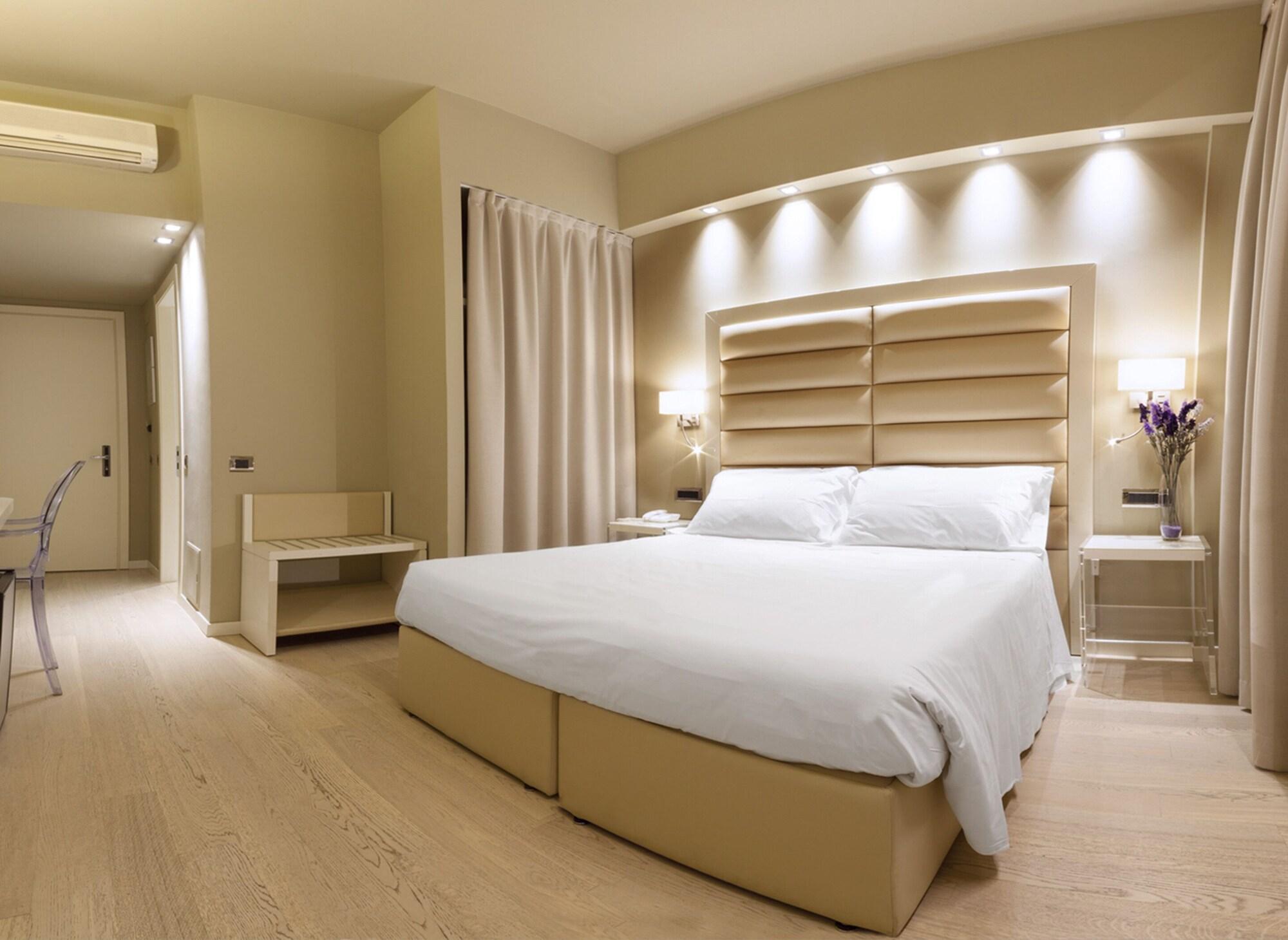 Touring Hotel 3*